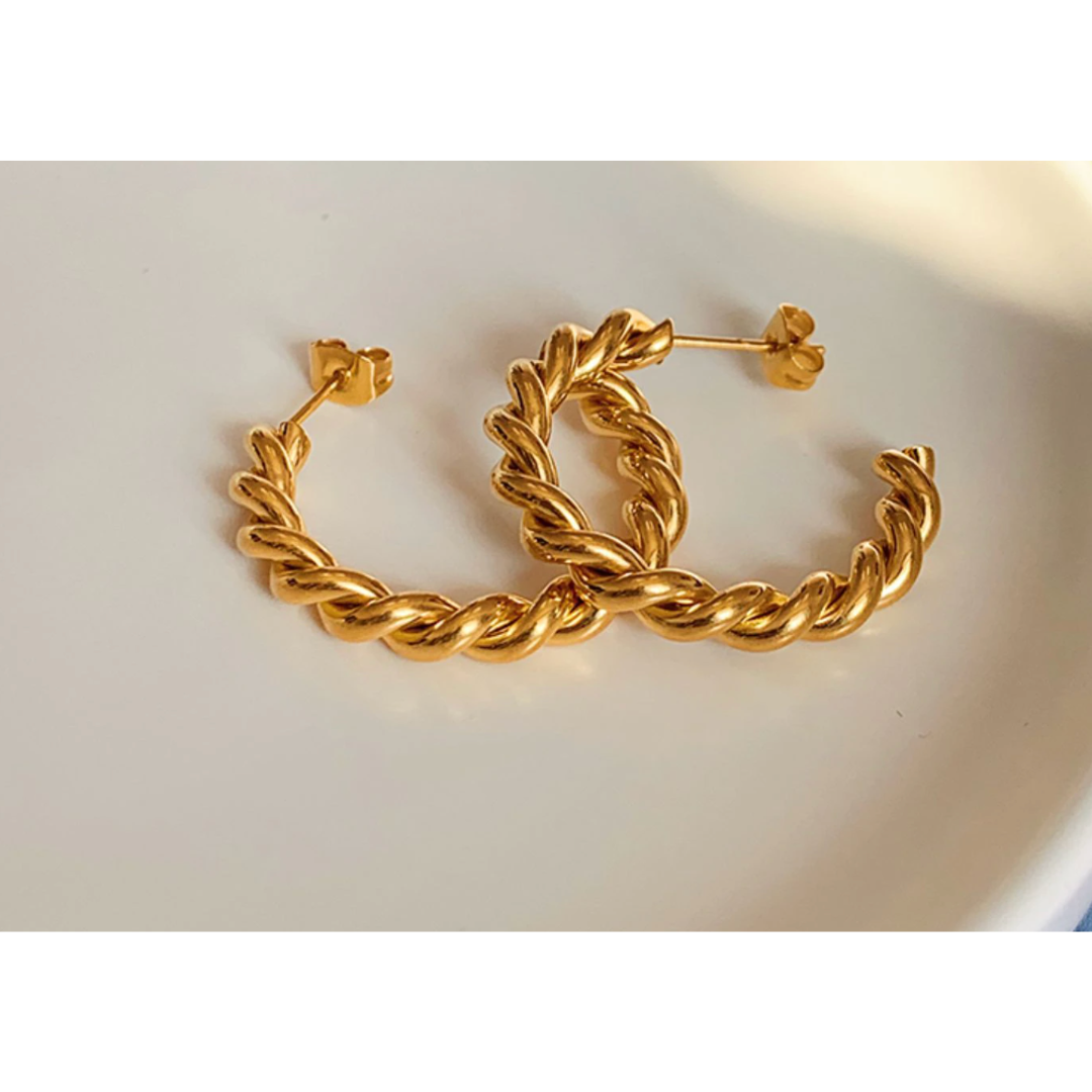Beauty Twist 18K Gold Plated Hoop Earrings