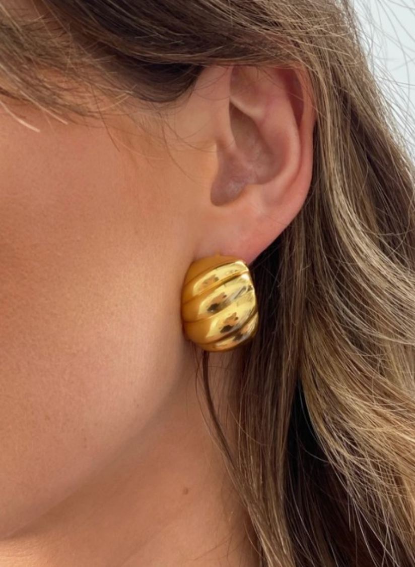 Diligent Lure 18K Gold  Plated Croissant Earrings